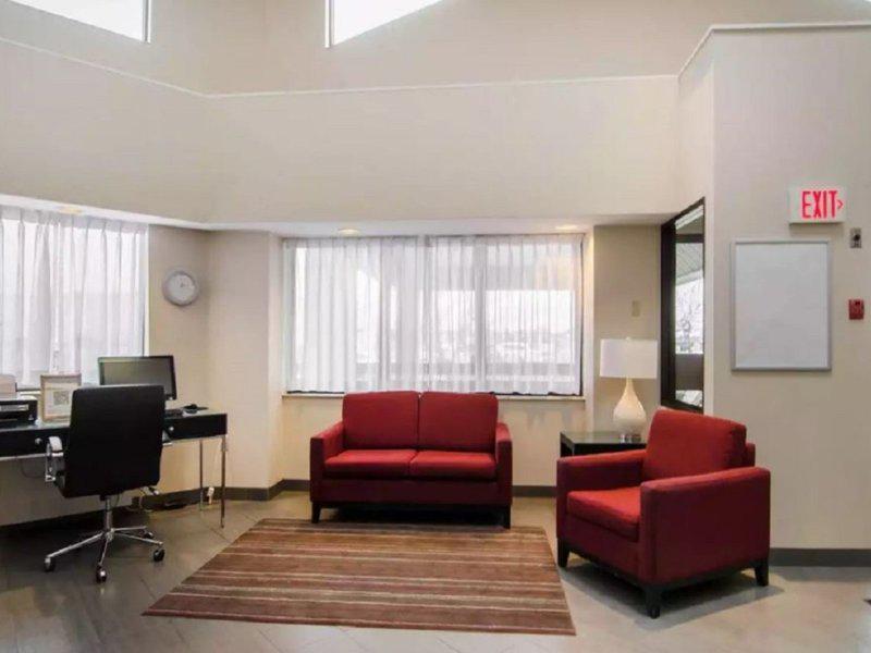 4E4956787B8B802BB7A8B15B6326A181