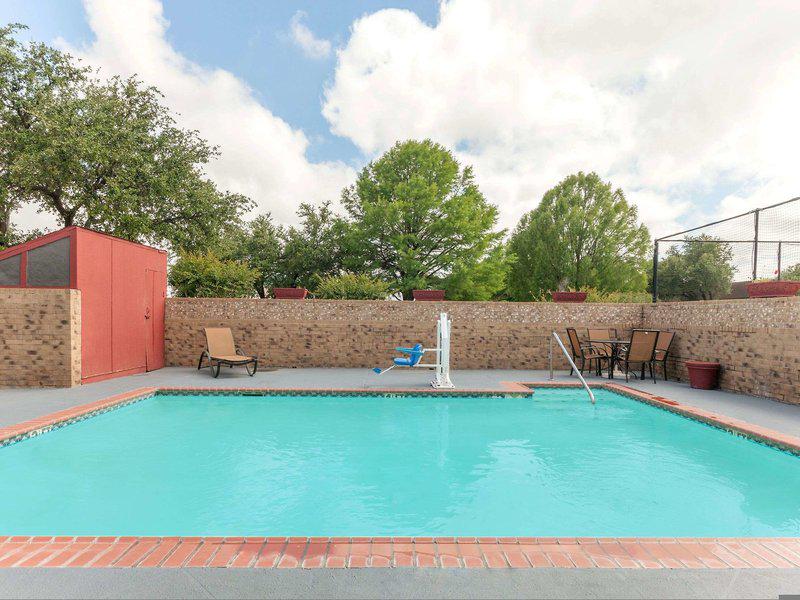 D5FE53BC007B94A2822558CCBD37FD2F