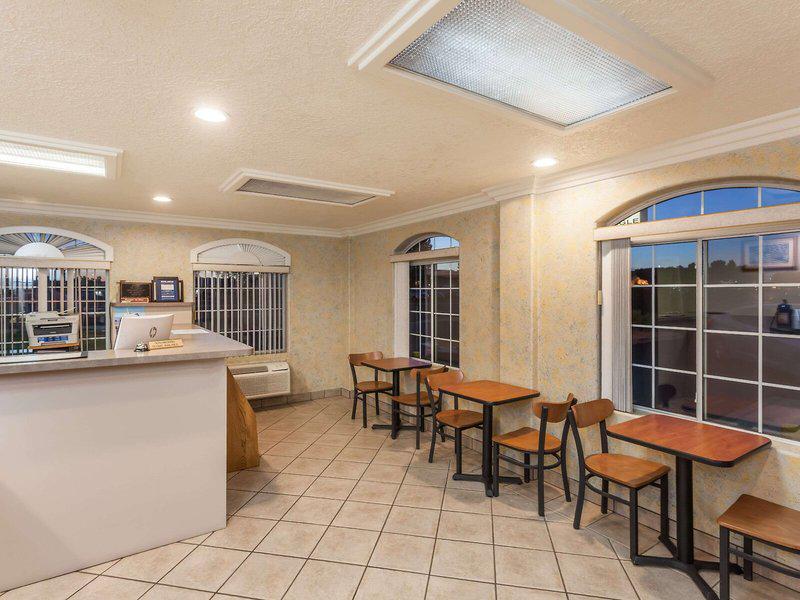 355D7F8BFA9BD7A8EE49412FFDB62819