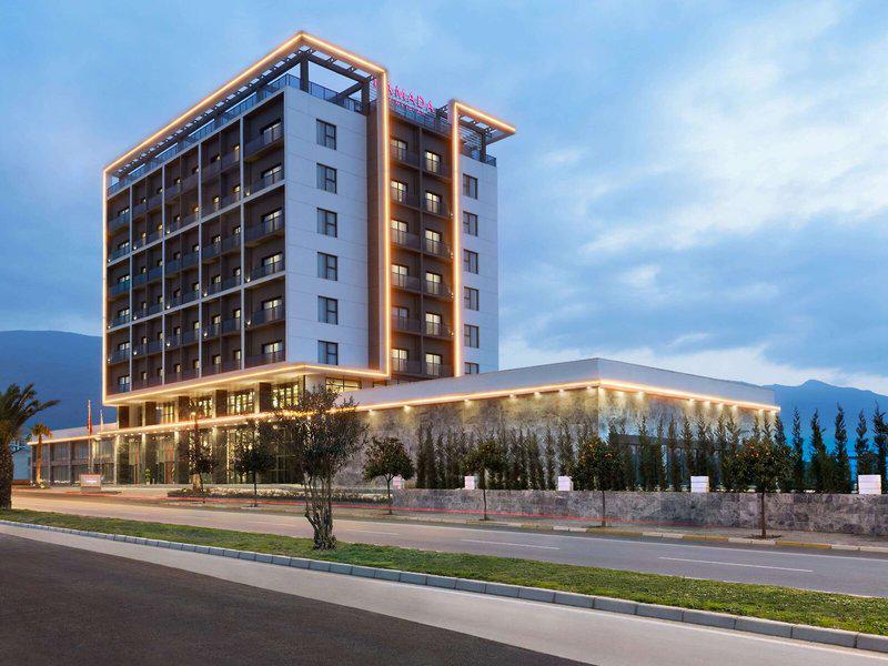 E68183C01436FFC7E970C3C110BC6110