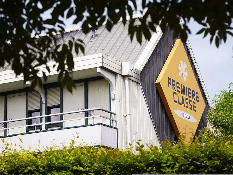 78C2FD1C8F94F0455FA8C3221229F4DF