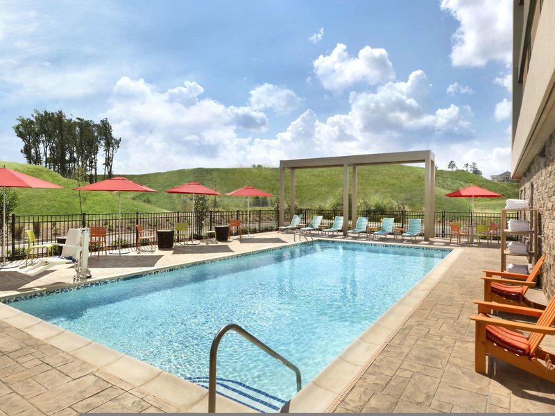 E9E5686A502EBAF025322E00C06C22F4