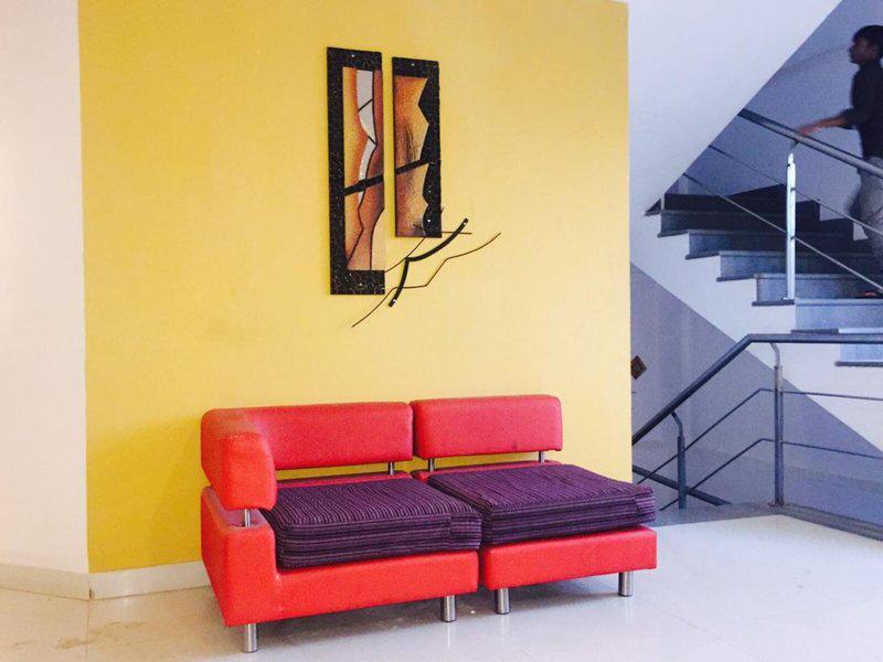 7927DBD23948D5B7387C688C2F6EBADE