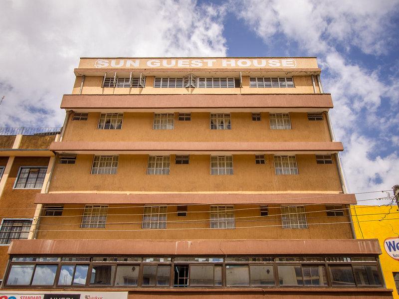 B06CF2B19D178C5BBE7AC64D9340A243