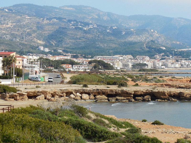 0BE3A5933F8659F7AA90D942C6864ACB