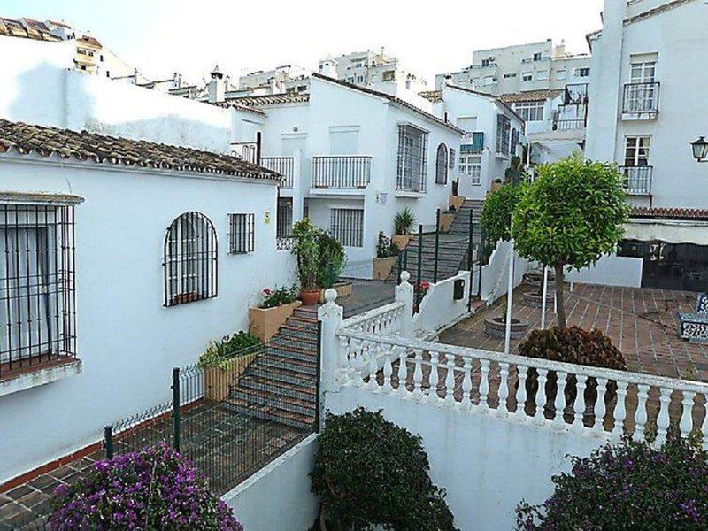 EC255CFC699027053E6F87E706E2D18B