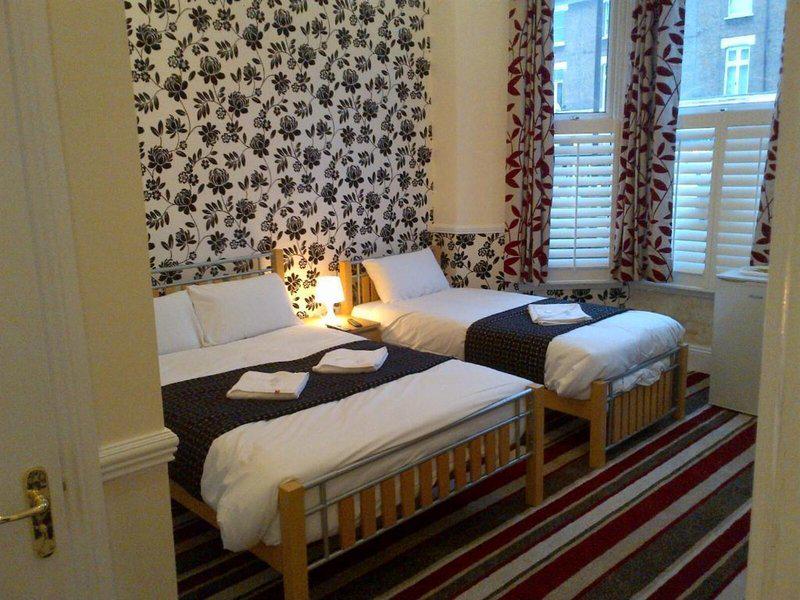 C89862F38C6EBD0A02DE468C76C6EB8D