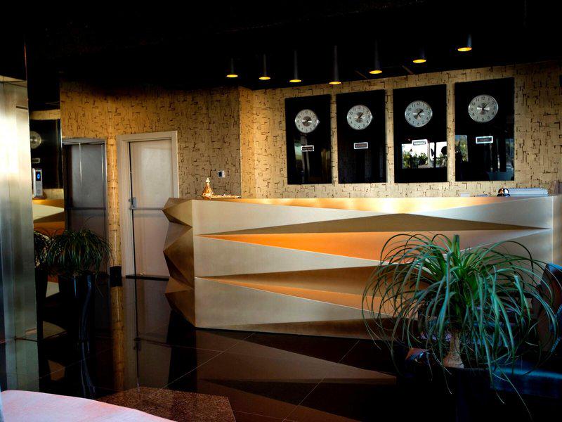 E715DD30D8ABE4F59A2A2EC0E44FD687