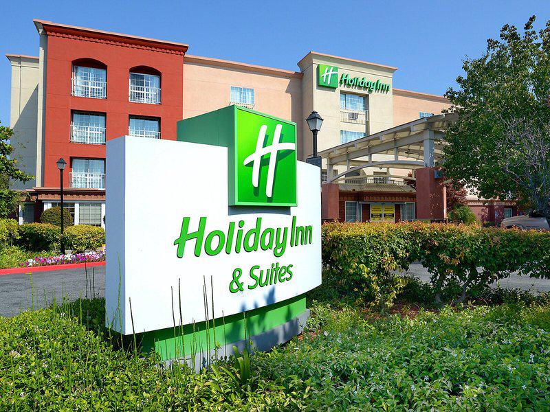 0499E6B9C4E81F8B88586437BF6696DA