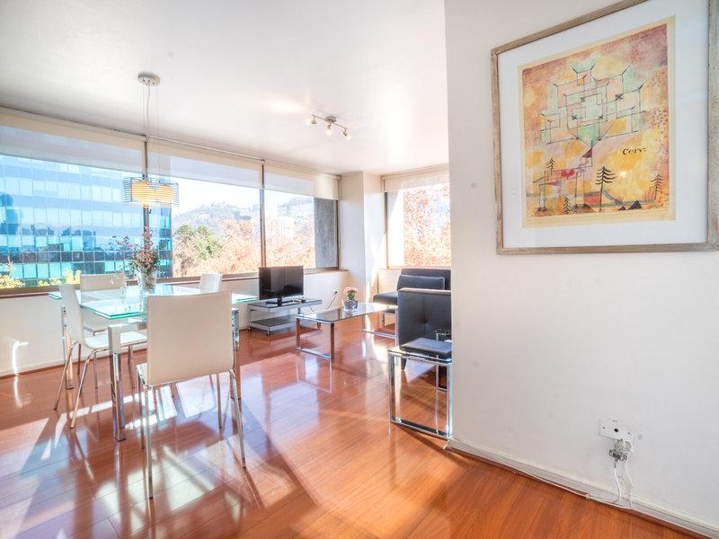 45B12E8FF0143B54AA2E4EFB131332E2