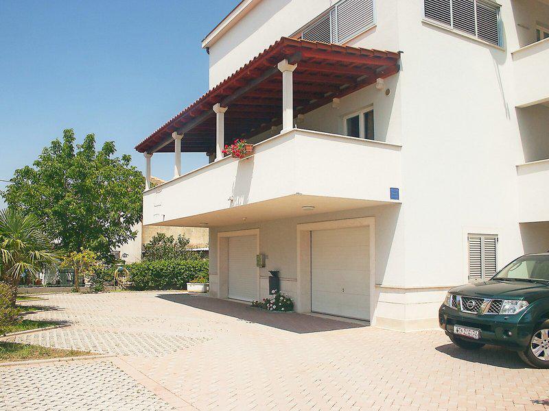 C90331FAB54DE8684C34051A43A52401