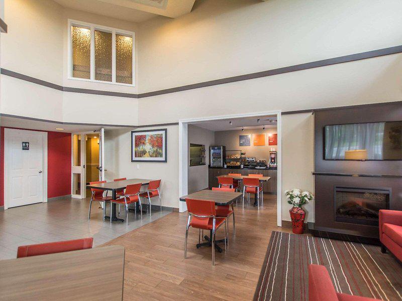 B7624A6FA0A58AB755F57113E8980336