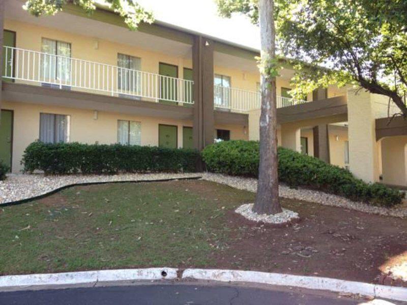 D0C6F0AB3B5639BD7CF7969408A6C0A5