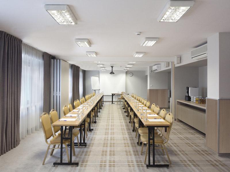 5A96C460DA6B41DD2168E726004304D7