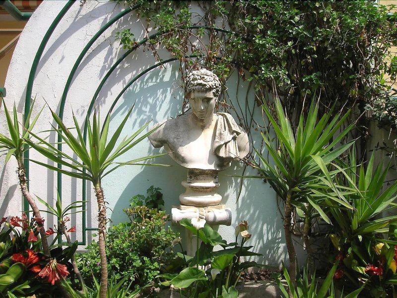 3E3424CE8FFAA0252B38BE2FE5EDB952