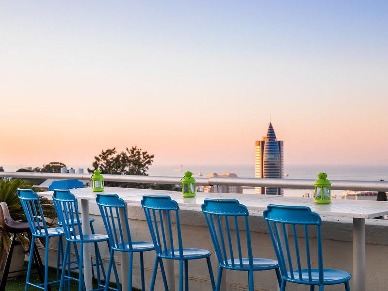 7D0524790602AEB9D560ECE2841BB4F9