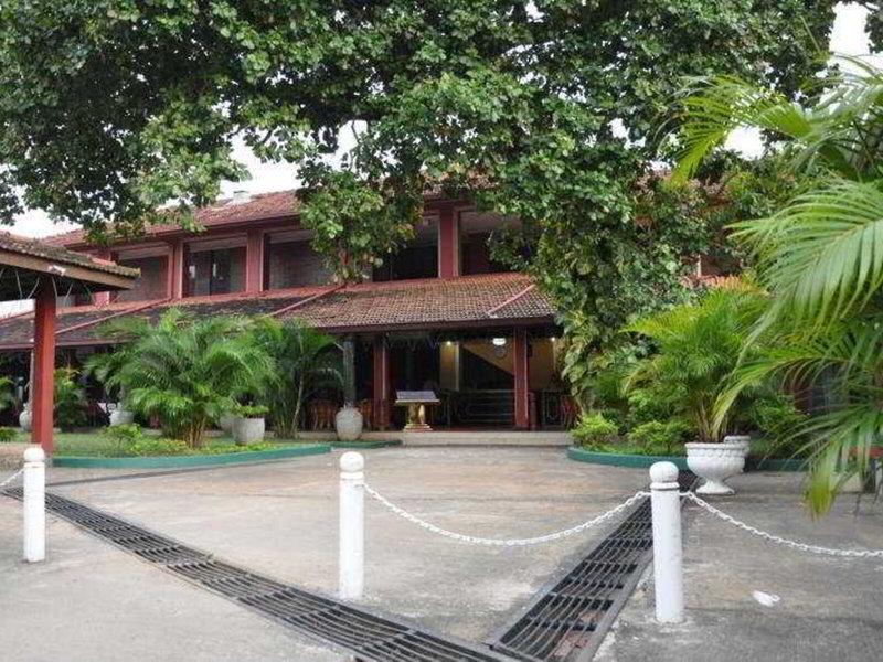 74D9CC63B842FE0B0E2FBC12F2FAEEFB