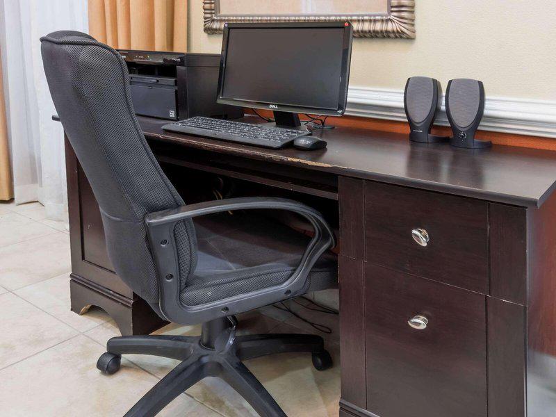 FA763C000F0DB4406335D28ABE9FDA0E