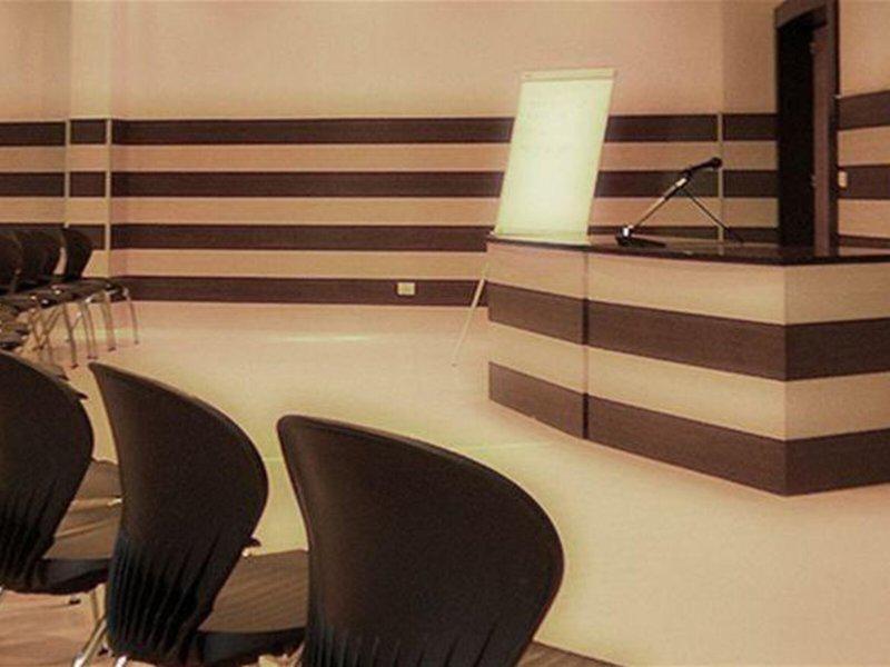 4EC5A867A82672190BD1410CC067E986