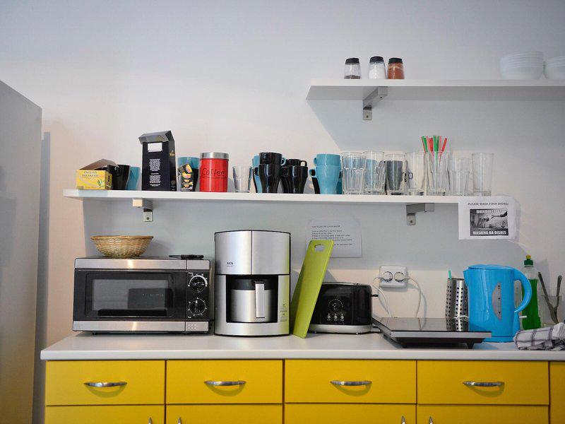 472DB351C700348AE1BAA5D2D505E25C