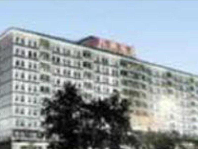 83D910D79F7B346DE95A08E74F68F167