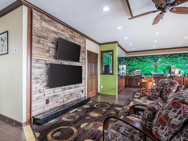 B1385186AB8E3644C6F4C6E4E23D45C7