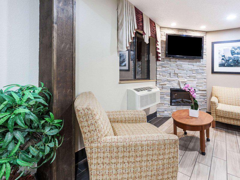 99C2CA13ACDC49507699AF3E0D2E3AC5