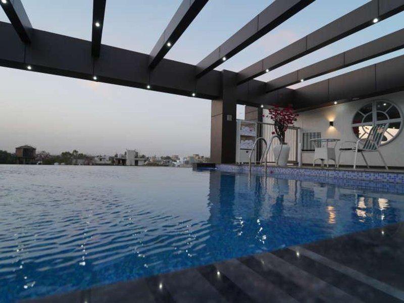 53B24BD71DE9F84B218AFD2257E0D801