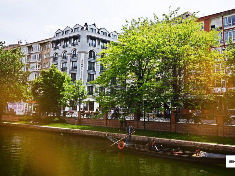 AD2BE1DF9626AE3CBD3C7A977A35AB64