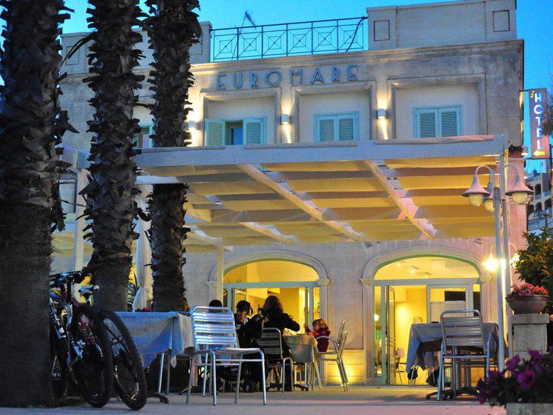 30FE5409911E969530183FEE74FAE07B