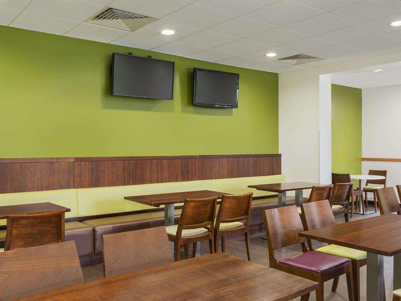 ABAC492CD8FE3FC328A1D56A703696E9