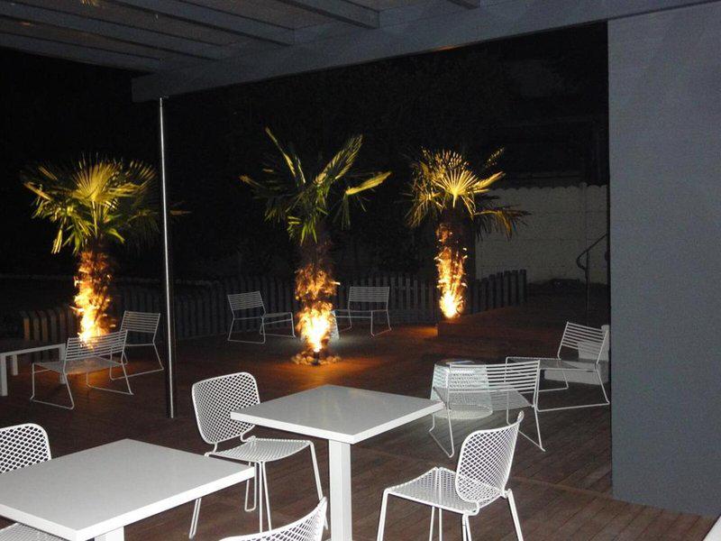 7EDB0646D939830DB1C9130EC6F0A209