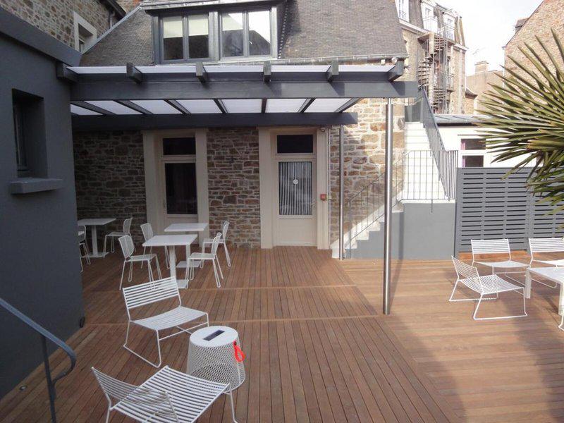 94A4E64B5D4609A5FEA5E2F16D1EB31A