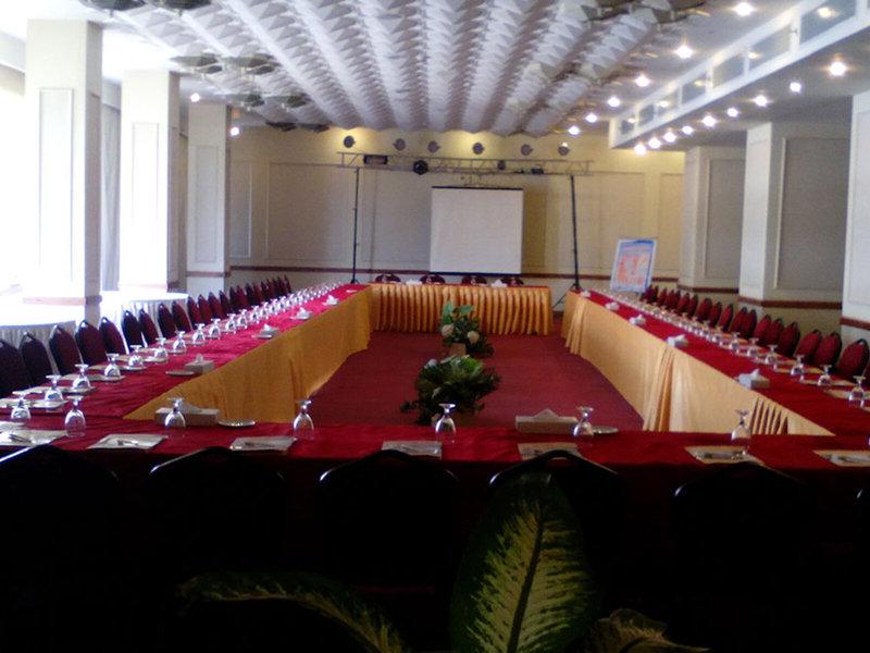 682185A04877F91FDE1AA6CFFC0036EE