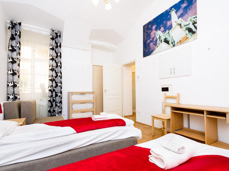 E5D8A399F10C6929EDEDD9A1814F416E