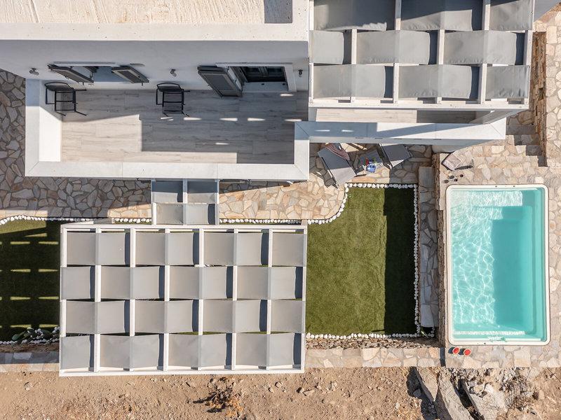 5F338CD6D58072082EA9AF61B298535D