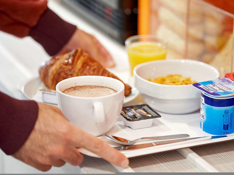 76339D6A06B4522BB7B66EC1957DE40A