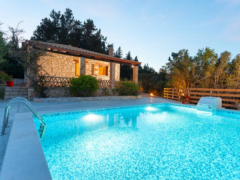 004DB98FE99CC939DB19645BE05A35C6