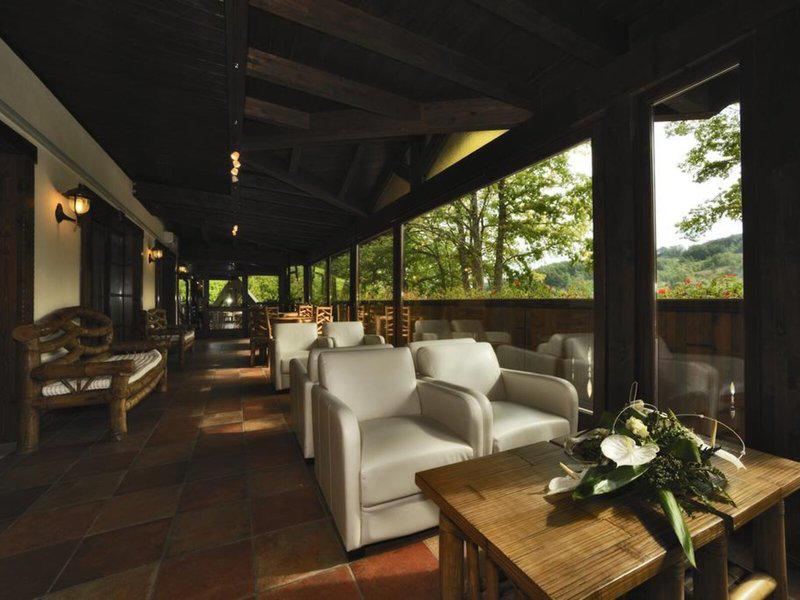 F6F8F08555D2067F29BD5F7D6AC07BCA