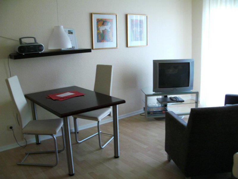 3D3C3E0E0BECD7FCB4E9E2BF6BB11175