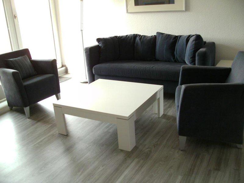 6B82335DCE46BC8AA759CE28B71292FC