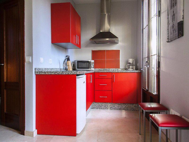 16CB8C2E1B4FB2FF45DE6F6712589693