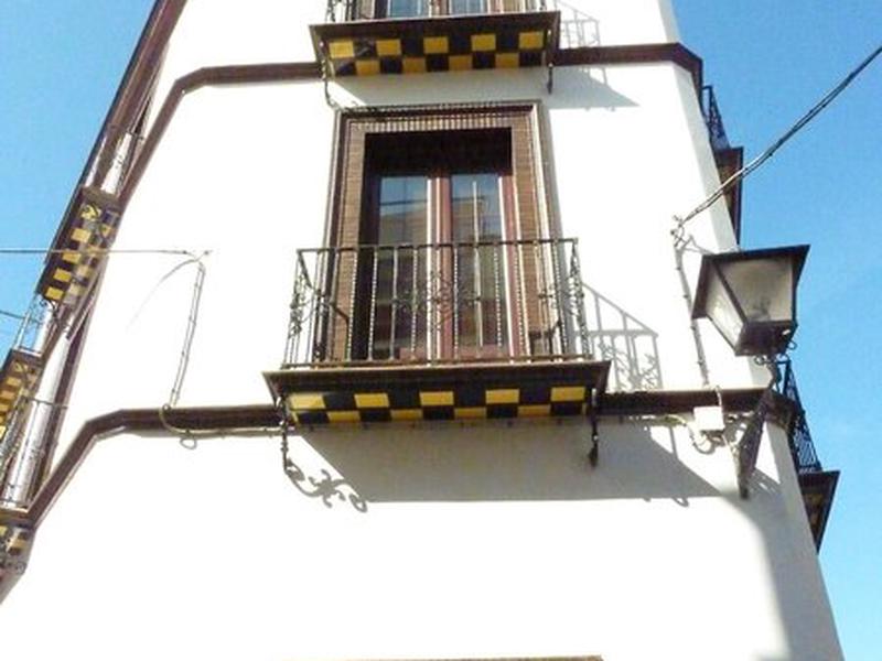 24BD5A71A8CA34CE571A59E278931812