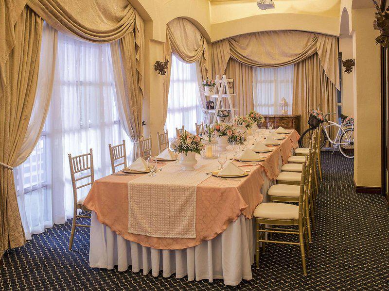 B2ACADD6A45559A9866068BD3387C534