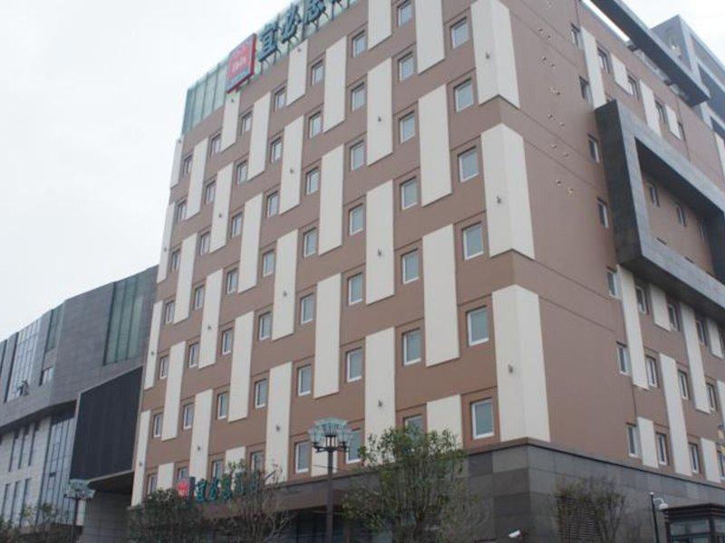 AABE95AAC62AB36F693586C56B3C2601