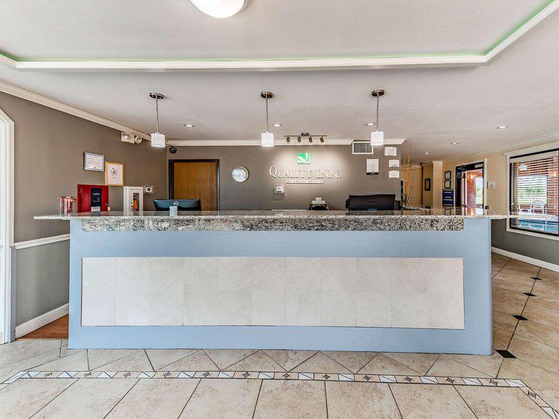 AA32419844DC553606CA6BA6140E1F82