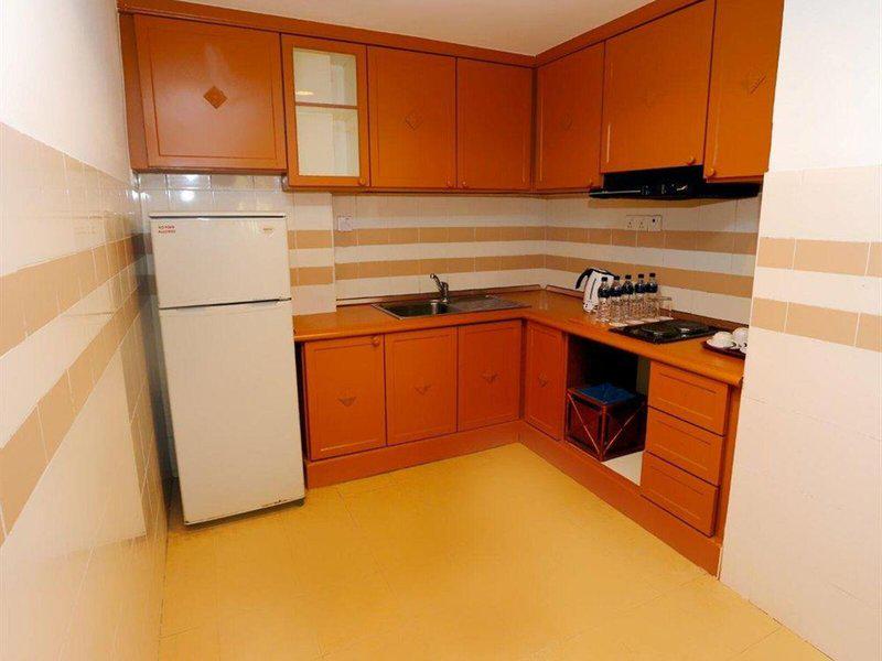 F0F906E88A1723C77C464138F22498E8