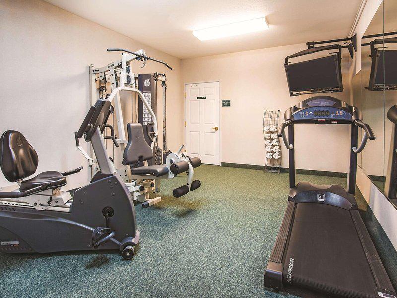 051846D4AFF29F6D304F933BE64E69EA