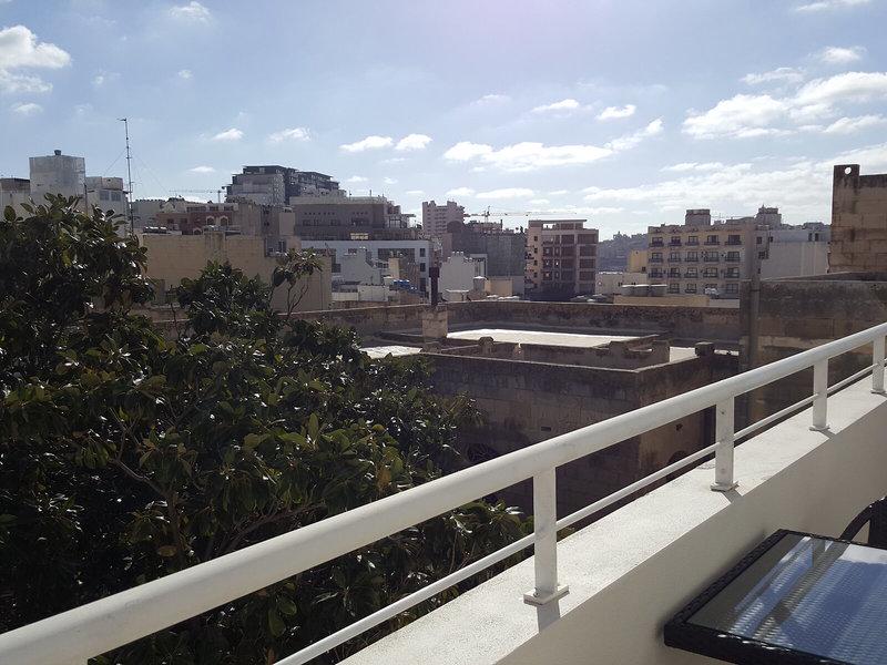 852DE192A8EE3D03828AABFB2F62CA43