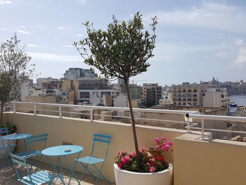 47583077B61456085279F8CDC2B83EDE